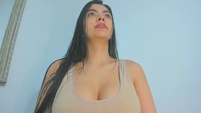 nathyy garcia online show from November 23, 2025, 4:44 am