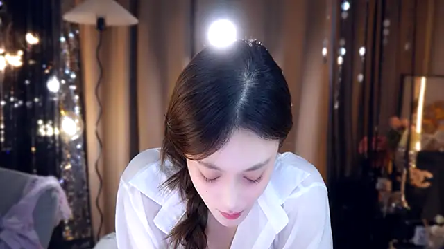 zhdhdbdkx online show from September 15, 2025, 3:12 pm