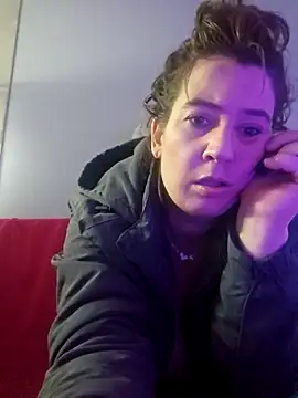 Snapshot of stunnaagirll chatting on October 19, 2025, 10:56 pm stunnaagirll online show from October 19, 2025, 10:56 pm