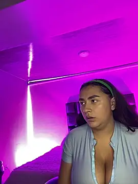 michell boobs  online show from February 3, 2026, 1:38 pm