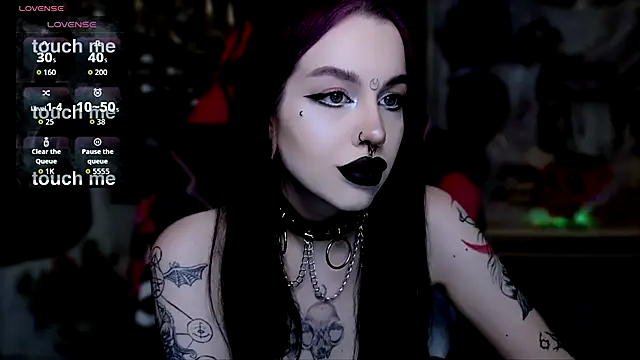 Snapshot of alexx_succubus chatting on November 17, 2025, 4:27 am alexx succubus online show from November 17, 2025, 4:27 am