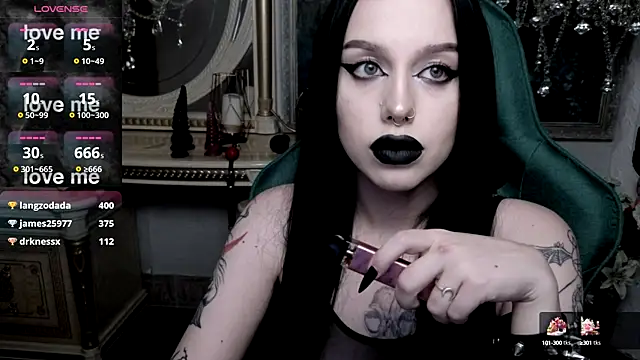 Snapshot of alexx_succubus chatting on March 4, 2025, 8:38 pm alexx succubus online show from March 4, 2025, 8:38 pm