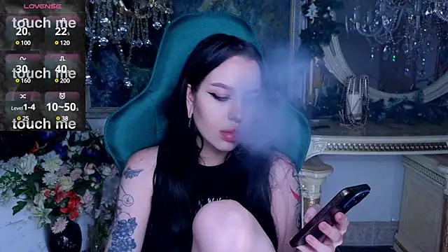 Snapshot of alexx_succubus chatting on January 8, 2025, 8:27 am alexx succubus online show from January 8, 2025, 8:27 am