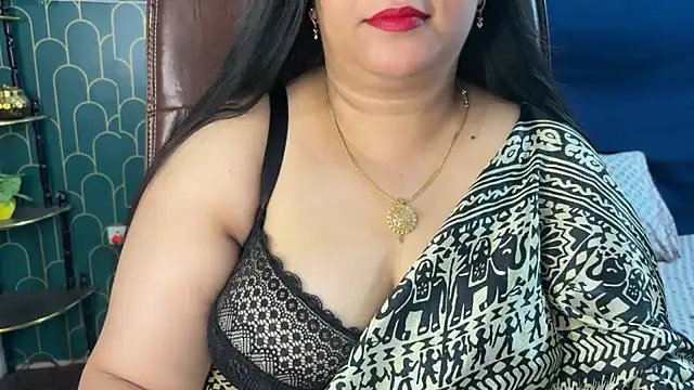 Snapshot of FlatVincy4 chatting on July 9, 2026, 8:26 am FlatVincy4 online show from July 9, 2026, 8:26 am