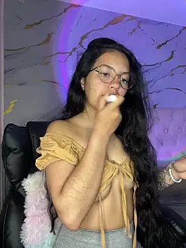 Rosita forever  online show from October 6, 2025, 1:23 pm