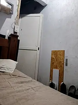 gatoalex89 online show from March 12, 2025, 10:59 am