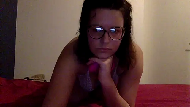 LolaGuess online show from September 11, 2025, 4:51 pm