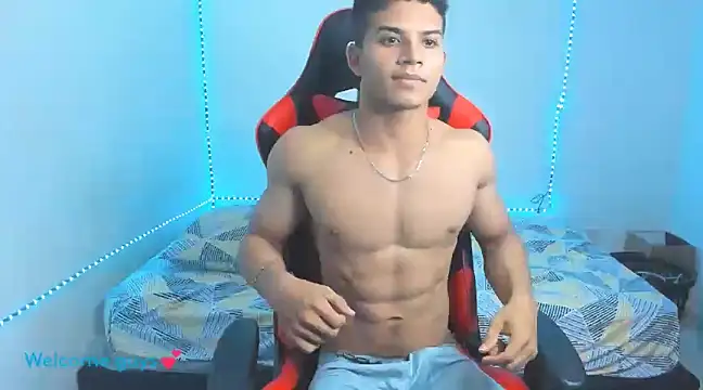 oliver thompsson7 online show from January 1, 2025, 1:04 am