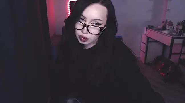 MoranaMissGod online show from February 3, 2025, 5:07 am