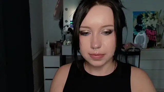 MoranaMissGod online show from May 24, 2026, 3:23 pm