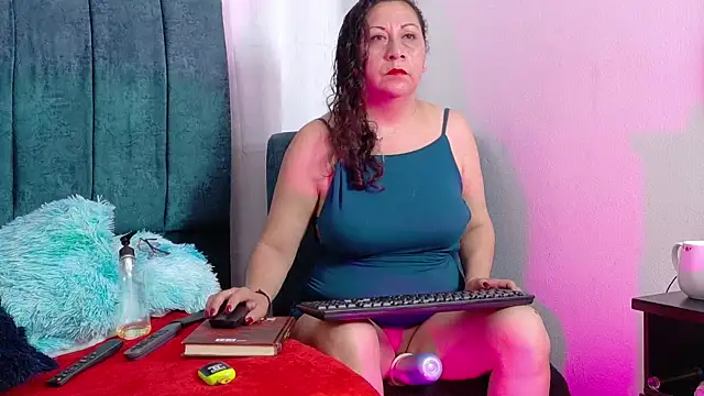 marisol1977hot online show from June 14, 2026, 6:53 pm