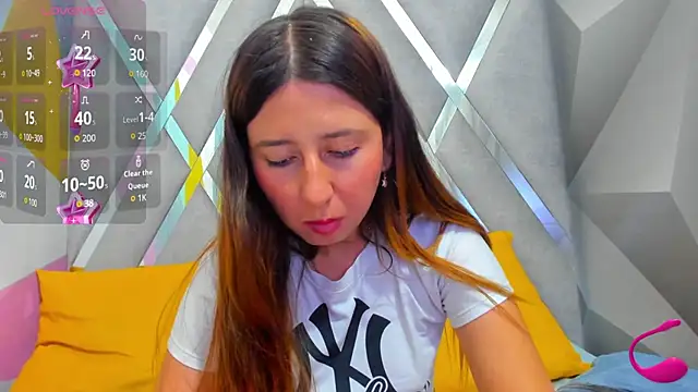 Valeria grey69 online show from September 11, 2025, 7:03 pm