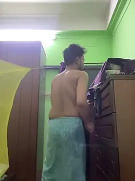 GildanK18 online show from March 14, 2025, 5:24 pm