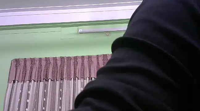 GildanK18 online show from January 22, 2025, 8:17 pm