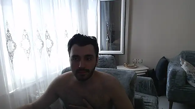 handsomeee04 online show from July 21, 2026, 12:06 pm