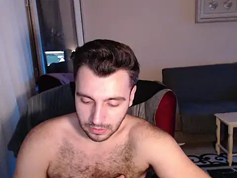 handsomeee04 online show from September 22, 2025, 9:32 pm