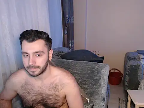 handsomeee04 online show from April 29, 2026, 10:38 pm