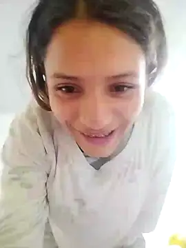 Snapshot of charlotes28 chatting on January 6, 2025, 2:03 pm charlotes28 online show from January 6, 2025, 2:03 pm