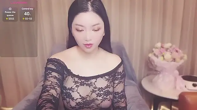 Snapshot of Humble-6 chatting on January 2, 2025, 5:24 am Humble-6 online show from January 2, 2025, 5:24 am