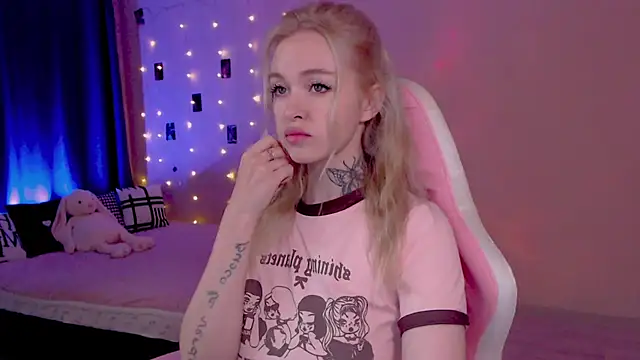 Naughty Mable online show from June 12, 2026, 1:03 am