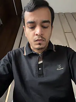 J JEN5 online show from November 28, 2025, 11:54 am