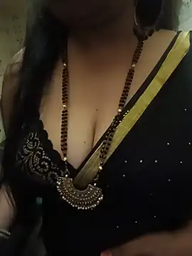 Snapshot of Soniya_444 chatting on June 7, 2026, 6:46 pm Soniya 444 online show from June 7, 2026, 6:46 pm