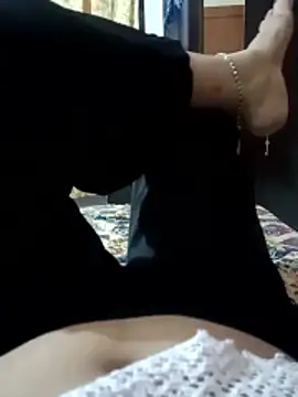 Snapshot of Soniya_444 chatting on March 4, 2026, 4:37 pm Soniya 444 online show from March 4, 2026, 4:37 pm