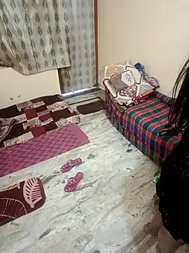 Soniya 444 online show from December 2, 2025, 4:03 am