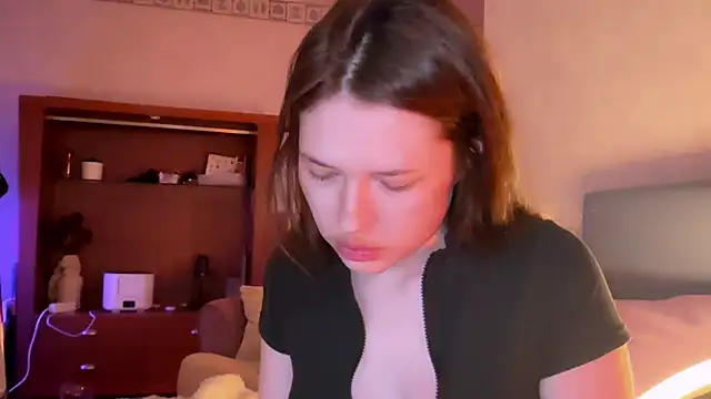 eva varnerr online show from June 2, 2026, 1:16 am