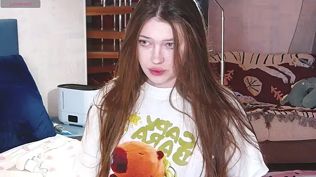 eva varnerr online show from December 22, 2025, 11:05 pm