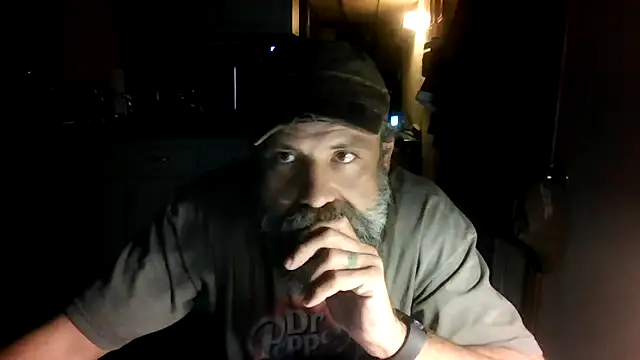 zaneporter46 online show from October 25, 2025, 10:21 pm