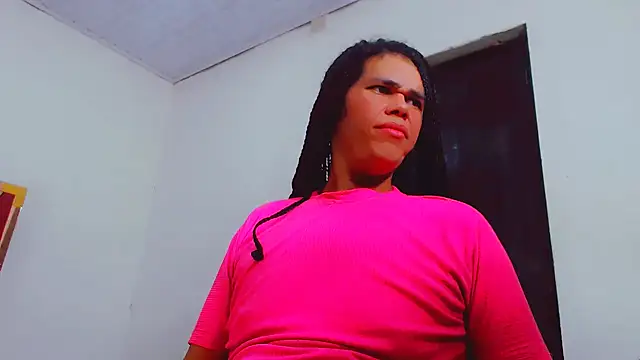 Snapshot of fox_naughty_violet chatting on October 1, 2025, 7:40 pm fox naughty violet online show from October 1, 2025, 7:40 pm