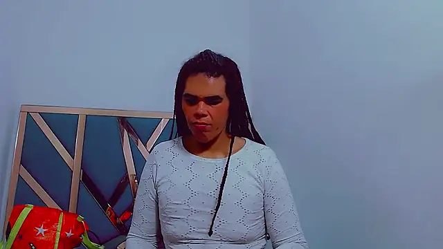 Snapshot of fox_naughty_violet chatting on November 14, 2025, 7:06 pm fox naughty violet online show from November 14, 2025, 7:06 pm