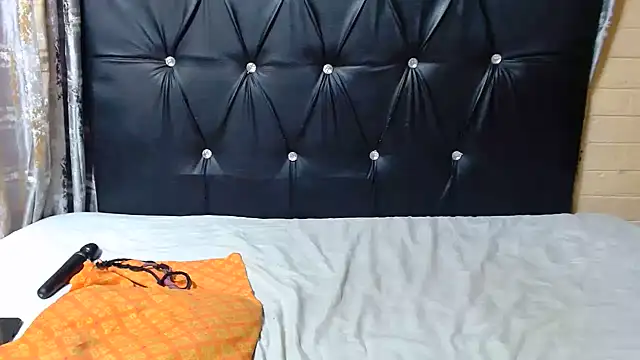 EROTIC BARBIE28 online show from July 13, 2026, 6:51 pm