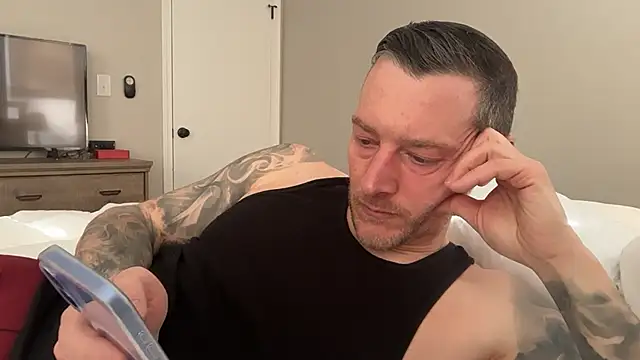 moon-boy online show from February 7, 2025, 7:49 pm