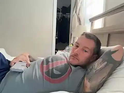 moon-boy online show from September 12, 2025, 7:02 pm