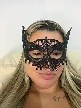 Snapshot of Casadadelicia26 chatting on March 5, 2026, 6:54 am Casadadelicia26 online show from March 5, 2026, 6:54 am