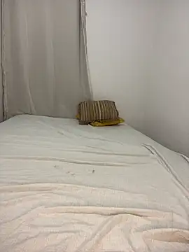 Snapshot of Casadadelicia26 chatting on February 16, 2026, 8:51 pm Casadadelicia26 online show from February 16, 2026, 8:51 pm