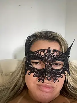 Snapshot of Casadadelicia26 chatting on March 3, 2026, 6:37 pm Casadadelicia26 online show from March 3, 2026, 6:37 pm