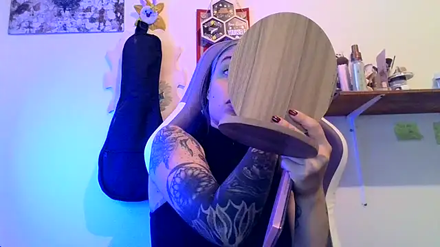 Snapshot of BlueStoneX chatting on February 10, 2026, 4:00 am BlueStoneX online show from February 10, 2026, 4:00 am