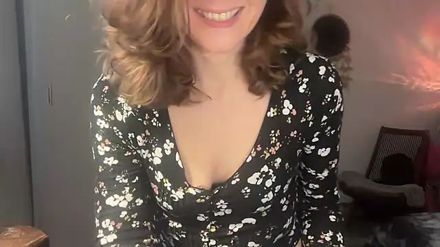 leahsparkles online show from March 16, 2026, 3:37 pm