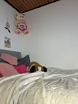 Charlotemonroe online show from November 13, 2025, 2:15 am