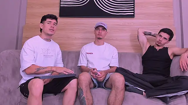 hell twink online show from May 29, 2026, 3:40 pm