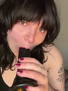  dwhorekin  online show from January 24, 2025, 7:39 pm