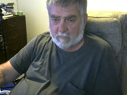 Snapshot of viejo_oso chatting on September 15, 2025, 4:02 am viejo oso online show from September 15, 2025, 4:02 am