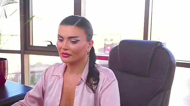 myakalifa online show from March 21, 2025, 2:51 pm