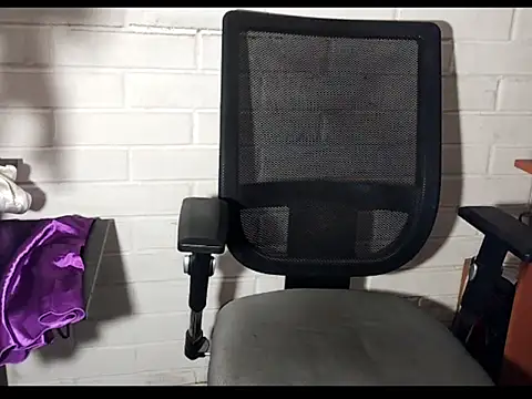 naughtyuki00 online show from February 28, 2026, 2:55 am