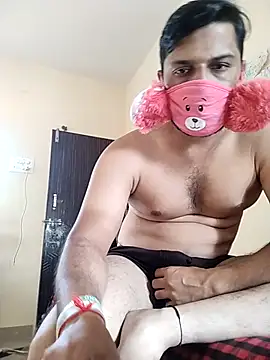 hot punekar online show from September 10, 2025, 3:27 am