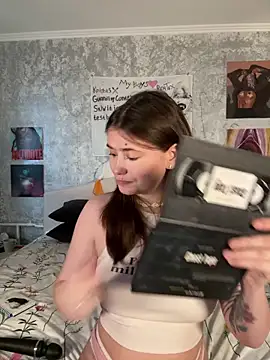 Sabrina shells online show from October 24, 2025, 10:25 am