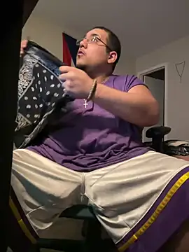 cloudy couple444 online show from March 15, 2025, 7:27 pm